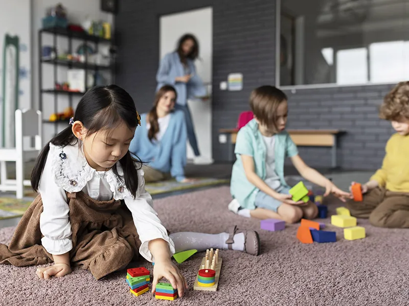 Pros-and-Cons-of-OnSite-Childcare-Centers